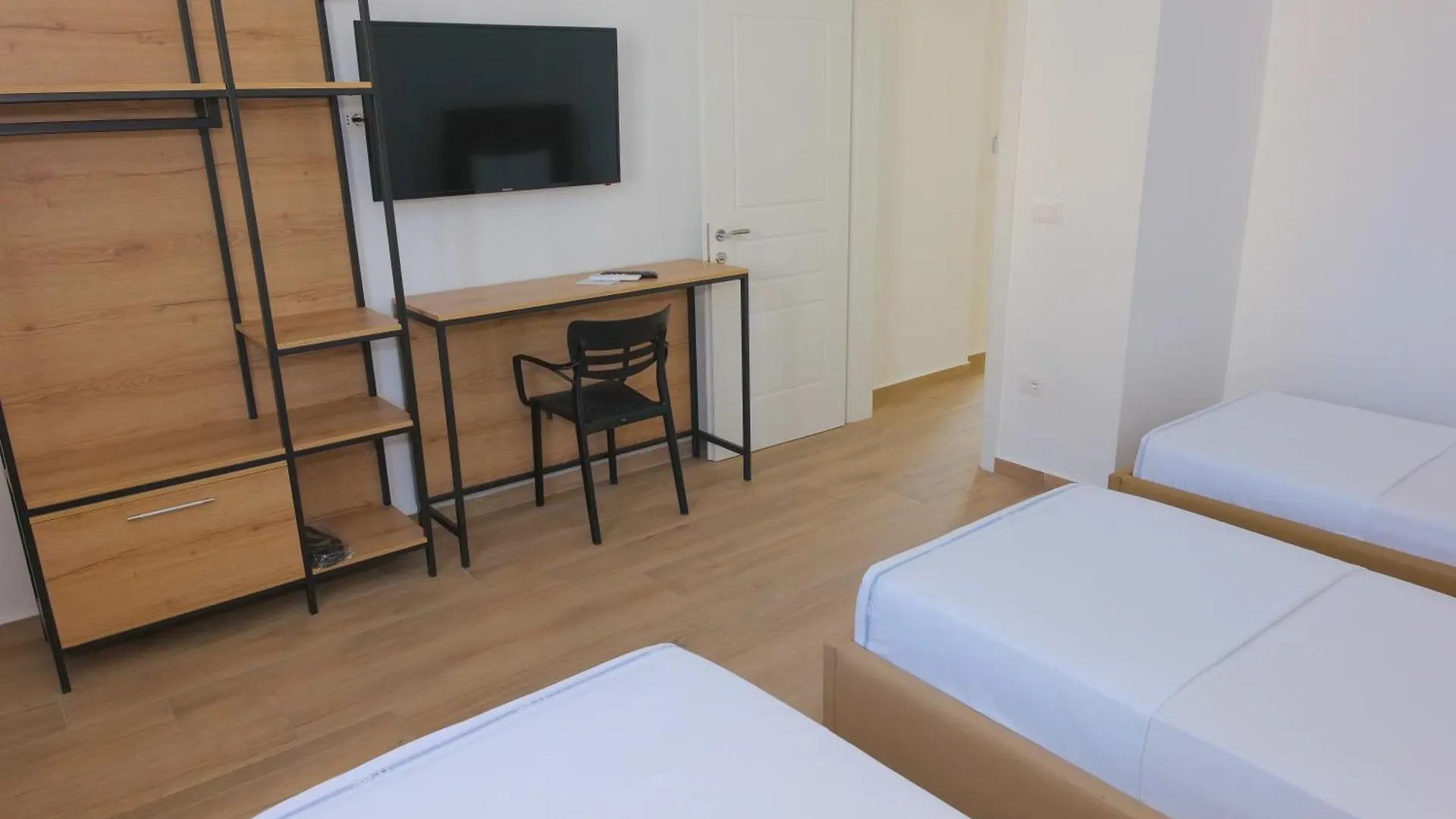 Afa Hotel Durrës 3*,